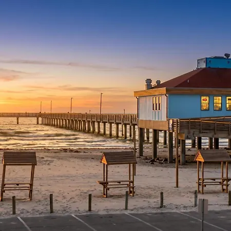 The Island Hotel Near Beach Port Aransas-2